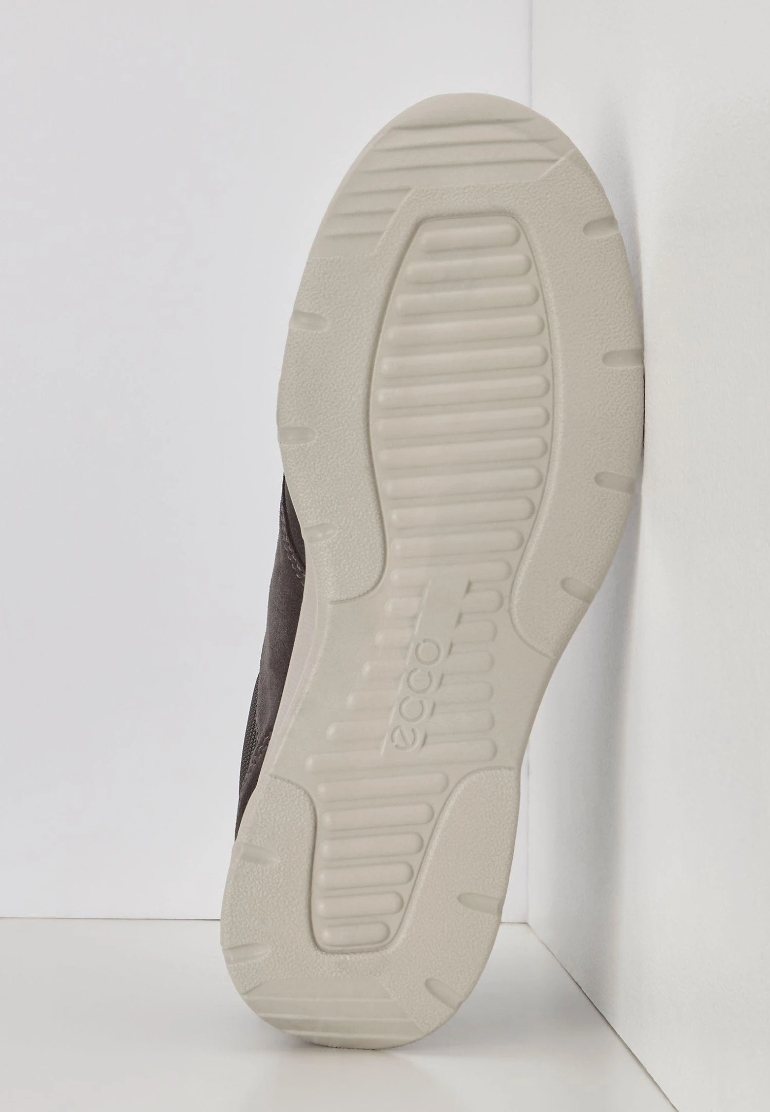 ECCO Irving - Sneakers Laag - Magnet 5 ECCO Irving - Sneakers Laag - Magnet - Afbeelding 5