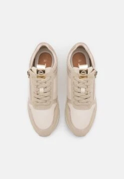 Tamaris Sneakers Laag - Cream -SchoenenPlezier 065daf5c089d4140a53aac6a7895db4a scaled