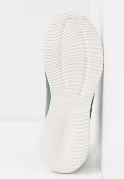 Bobs Squad- Sneakers Laag - Green -SchoenenPlezier 06e84eb750ee4f328233144d28be8c16 scaled