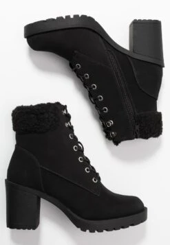 Anna Field Winter Boot - Enkellaarsjes Met Plateauzool - Black 10 Anna Field Winter Boot - Enkellaarsjes Met Plateauzool - Black -SchoenenPlezier 155f8fed223d4582b636130f8e4a2046
