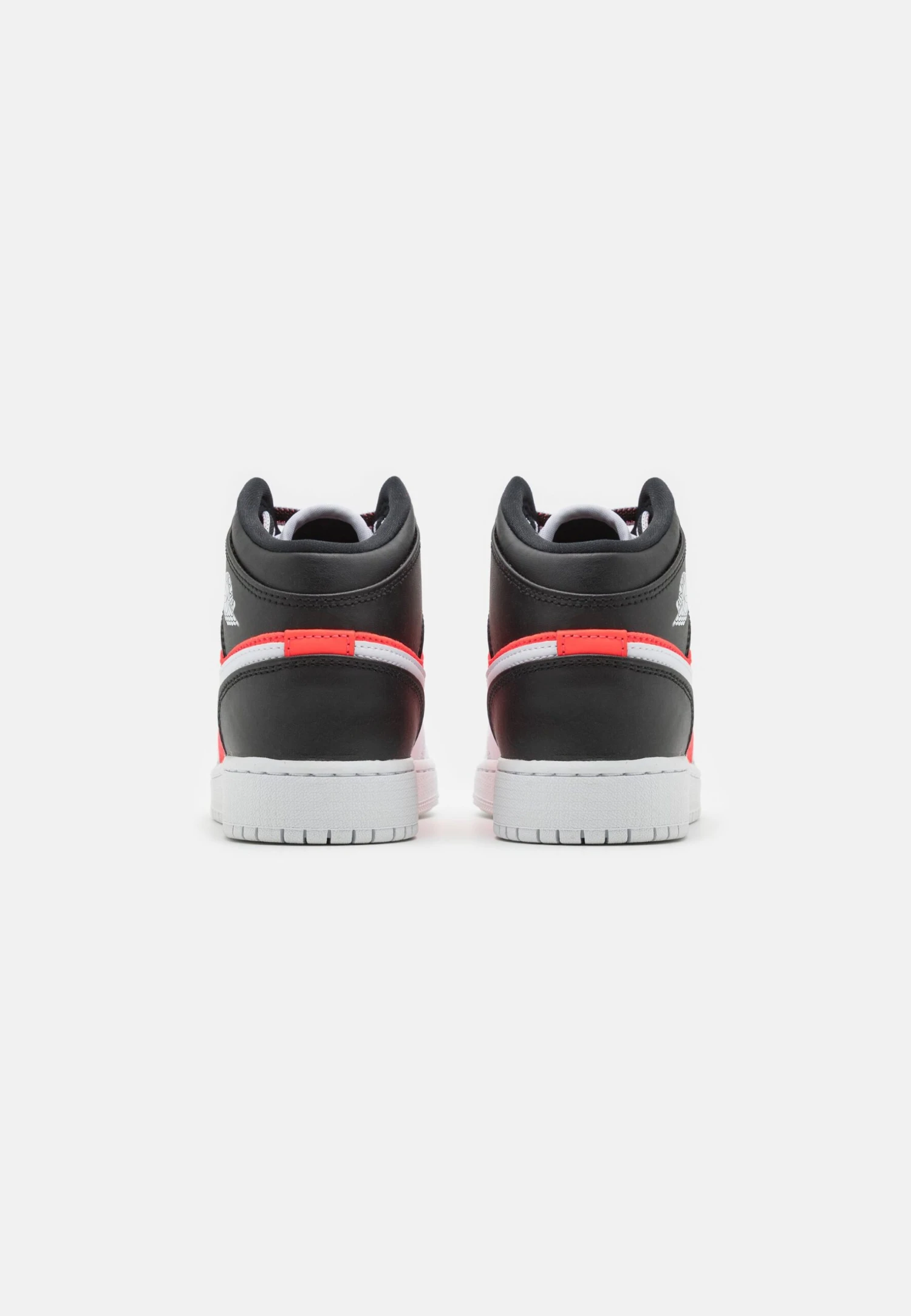 Air Jordan 1 Mid Unisex - Basketbalschoenen - Black/White/Infrared 3 Air Jordan 1 Mid Unisex - Basketbalschoenen - Black/White/Infrared - Afbeelding 3