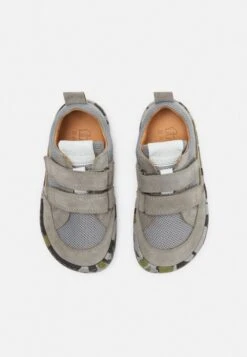 Froddo Barefoot D-Velcro - Klittenbandschoenen - Grey -SchoenenPlezier 21db5ff3089a4cd99ef820a3e5bdb1d0 scaled