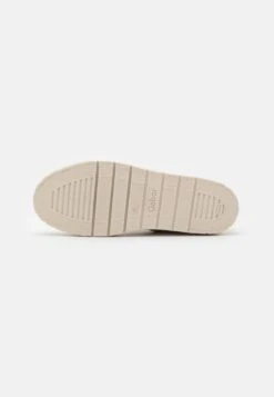 Gabor Comfort Sneakers Hoog - Puder 10 Gabor Comfort Sneakers Hoog - Puder -SchoenenPlezier 282e658dbfa444fb9ac9cf65d5342bb1 scaled