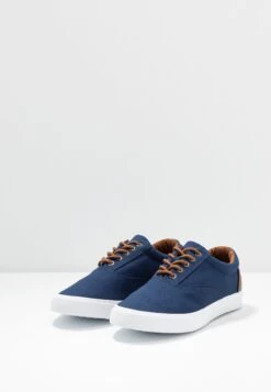 Pier One Sneakers Laag - Dark Blue 8 Pier One Sneakers Laag - Dark Blue -SchoenenPlezier 3562acd875c1487290c93f900998baac scaled