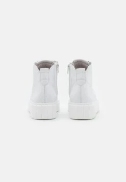 Gabor Comfort Sneakers Hoog - Weiss -SchoenenPlezier 3ab8d79c186a42f69aae265e42c87013 scaled