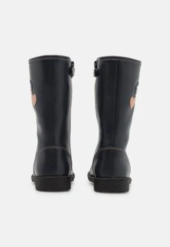 Friboo Laarzen - Dark Blue 8 Friboo Laarzen - Dark Blue -SchoenenPlezier 4a64208f5e81449eb5aa4e36a460d333 scaled