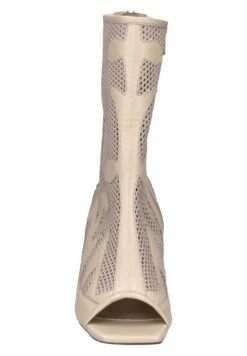 Gerry Weber Civita 09 - Cowboy-/Bikerlaarsjes - Creme -SchoenenPlezier 4c45380c9c35435cb76e74b614afa7c2 scaled