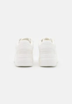 Call It Spring Ivey - Sneakers Laag - White -SchoenenPlezier 4f58e4212efb46938784122e4833222c scaled