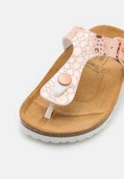 Friboo Teensandalen - Rose Gold-Coloured -SchoenenPlezier 51b6bd97ef304f7e8c70a2e7dba27963 scaled