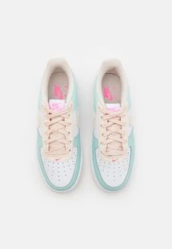 Nike Sportswear Air Force 1 Unisex - Sneakers Laag - Jade Ice/Guava Ice/White/Pink Spell -SchoenenPlezier 570623a2e2da49ae8f6d326946fa8e10 scaled
