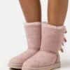 Ugg Bailey Bow - Korte Laarzen - Rose Grey