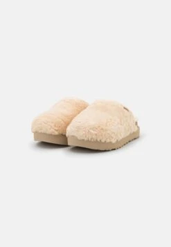 Ugg Fuzz Sugar - Pantoffels - Natural 8 Ugg Fuzz Sugar - Pantoffels - Natural -SchoenenPlezier 68a7357dd5024699a556a79d2aed1ace scaled