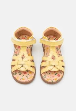 Friboo Sandalen - Yellow -SchoenenPlezier 6bed416d42b2494799caac9528c5560e scaled