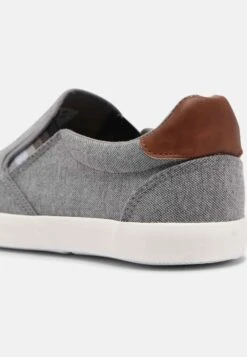 Pier One Unisex - Instappers - Dark Grey -SchoenenPlezier 6ea70633070948dcbf9420ae8ee23503 scaled