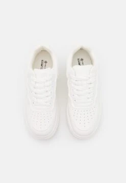 Call It Spring Ivey - Sneakers Laag - White -SchoenenPlezier 84cd2b22d133444b8caa6b15cfe30329 scaled