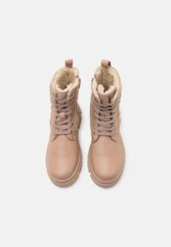 Friboo Leather - Veterboots - Nude -SchoenenPlezier 8e60ee29fbb24b5a8fe5a525270c76c7 scaled