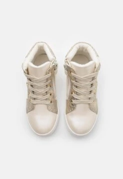 Friboo Sneakers Hoog - Off-White -SchoenenPlezier 96957d8af3664329b8cc732eaf3398b5 scaled