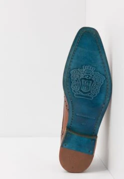 MELVIN & HAMILTON Martin 2 - Instappers - Brown -SchoenenPlezier 9fa2af56377c4d82ab221b05ad764234 scaled