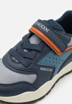 Geox Pavel - Sneakers Laag - Navy/Orange -SchoenenPlezier a215cde30bb94db3bff052e4cf4bf30f scaled