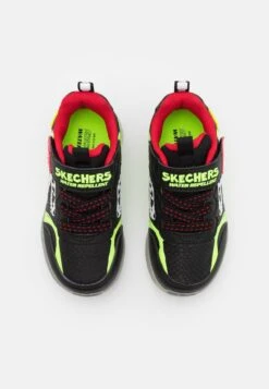 Skechers Illumi-Brights - Sneakers Laag - Black/Lime//Red 9 Skechers Illumi-Brights - Sneakers Laag - Black/Lime//Red -SchoenenPlezier a4d2070045f944b0a8e0c1e84bfc57eb scaled