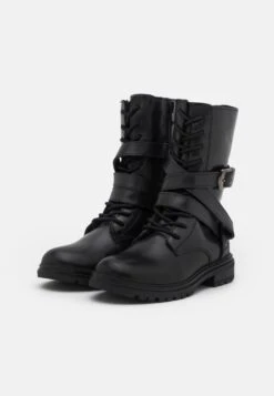 Friboo Leather - Veterlaarzen - Black -SchoenenPlezier a6ea1da249cb44eda3a6caf932ad74bf scaled