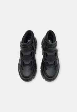 Steve Madden Trimmers - Sneakers Hoog - Black -SchoenenPlezier aa88d60437e3407c9acf92260527467e scaled