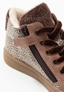 Friboo Laarzen - Mauve 8 Friboo Laarzen - Mauve -SchoenenPlezier ae4bf49a0e5644608d92b879f1d7ef4d scaled