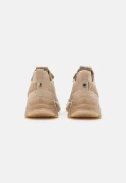 Steve Madden Maxout - Sneakers Laag - Blush -SchoenenPlezier b900b072b3b04c469564df04d722c90f scaled
