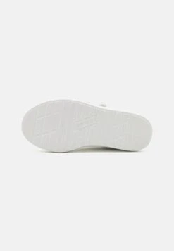 Friboo Sneakers Laag - White -SchoenenPlezier bbfeb8ebaa4140808ea9b130eaf18849 scaled