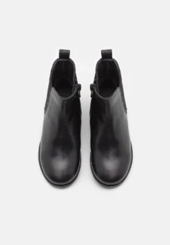 Friboo Leather - Korte Laarzen - Black -SchoenenPlezier bc6224f9001f4d628911f8ad663527b2 scaled