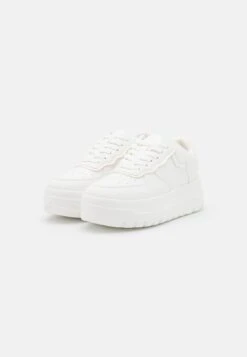 Call It Spring Ivey - Sneakers Laag - White -SchoenenPlezier bc66ae50b10e431c8dd5f0fa0c192564 scaled