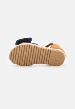 Friboo Sandalen - Dark Blue -SchoenenPlezier c43cf9b59f3e48f9b617fb8eee7ad76a scaled