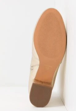 Anna Field Korte Laarzen - Gold -SchoenenPlezier c469a4e915e944edacb7db551c6d118c