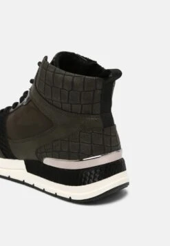 Tamaris Sneakers Hoog - Olive Comb -SchoenenPlezier ca7f15578aa04b31b035623d8247d3a4 scaled