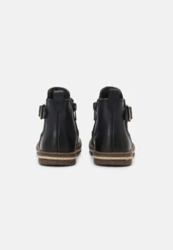 Friboo Leather Booties - Korte Laarzen - Dark Blue -SchoenenPlezier d1c8cd2cd6fe49509b9a8319cb7afa89 scaled