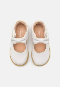 Friboo Ballerina'S Met Enkelbandjes - White 9 Friboo Ballerina'S Met Enkelbandjes - White -SchoenenPlezier d6d4e3288707491e9cfb6004b95803c3 scaled