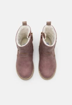 Friboo Korte Laarzen - Mauve 9 Friboo Korte Laarzen - Mauve -SchoenenPlezier e1e83e4349984ecfaf9ed0e30533fa52 scaled