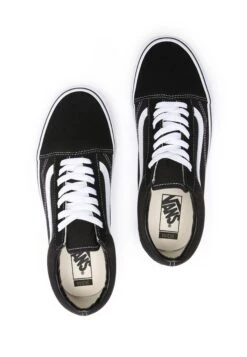 Vans Old Skool Wide - Sneakers Hoog - Black -SchoenenPlezier f6f9db09f260461c87d939bd3f4981dd scaled