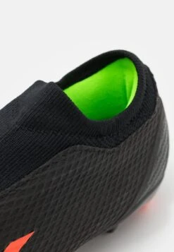 ADIDAS PERFORMANCE X Speedportal.3 Laceless Fg - Voetbalschoenen Met Kunststof Noppen - Core Black/Solar Red/Solar Green -SchoenenPlezier fad32d05118c45a3a69c031a8325a6f9 scaled