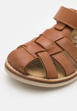 Friboo Disney Mickey And Friends Closed Sandals - Sandalen - Cognac -SchoenenPlezier fc7c87af3e364538a802eb58ab79fe50 scaled