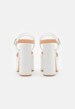 KOI FOOTWEAR Chidori - Sandalen Met Hoge Hak - White 9 KOI FOOTWEAR Chidori - Sandalen Met Hoge Hak - White -SchoenenPlezier fcc7b463df47408190175a09f1c40ede scaled